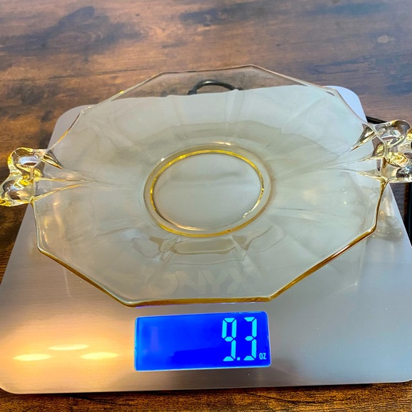 Vintage Fostoria Topaz Yellow Depression Glass Octagonal Small Plate w/ Handles - Picture 6 of 6